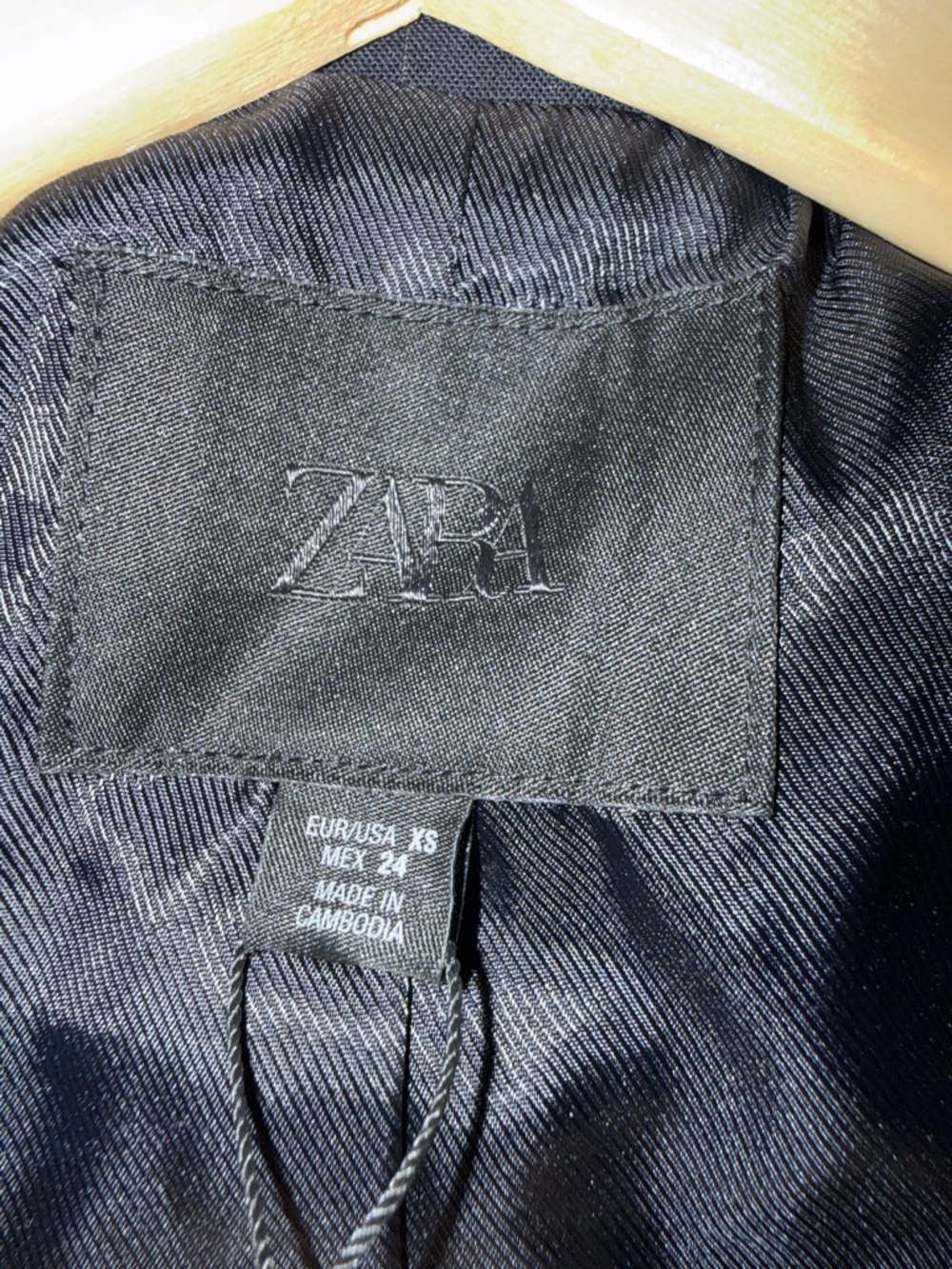 Navy Blue Oversized Classic Pinstriped Tailored Jacket from Zara - Picture 12 of 15